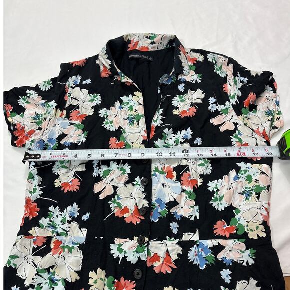 Abercrombie & Fitch Women’s Large Floral Romper Playful Romantic Dainty Fun - Picture 9 of 10